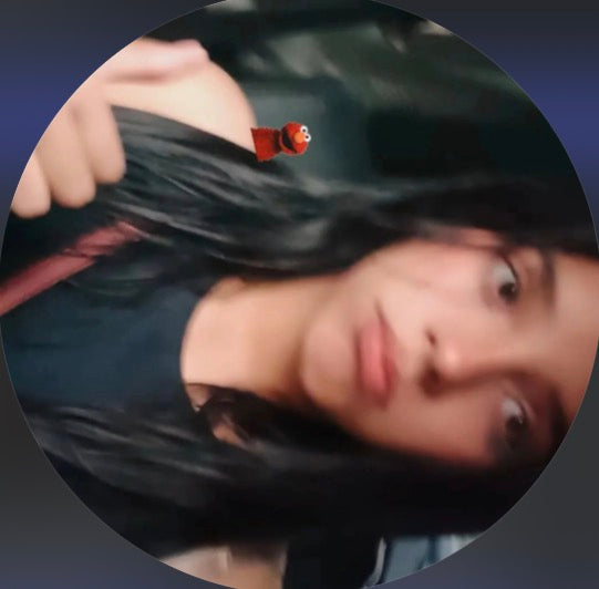 <em>Romina G.</em>